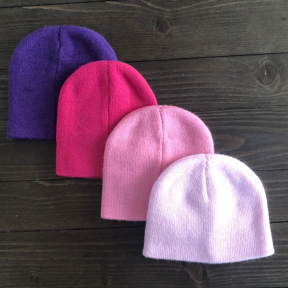 4pk! Baby Girl beanies